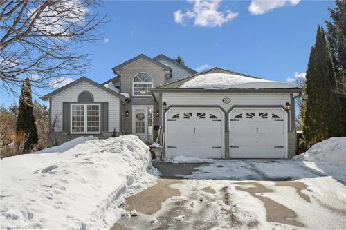 663 Heathcliffe Pl, Waterloo, ON, N2T2P3 | Card Image