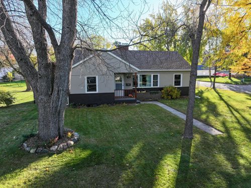 1019 Ash St, Alexandria, MN, 56308-2213 | Card Image