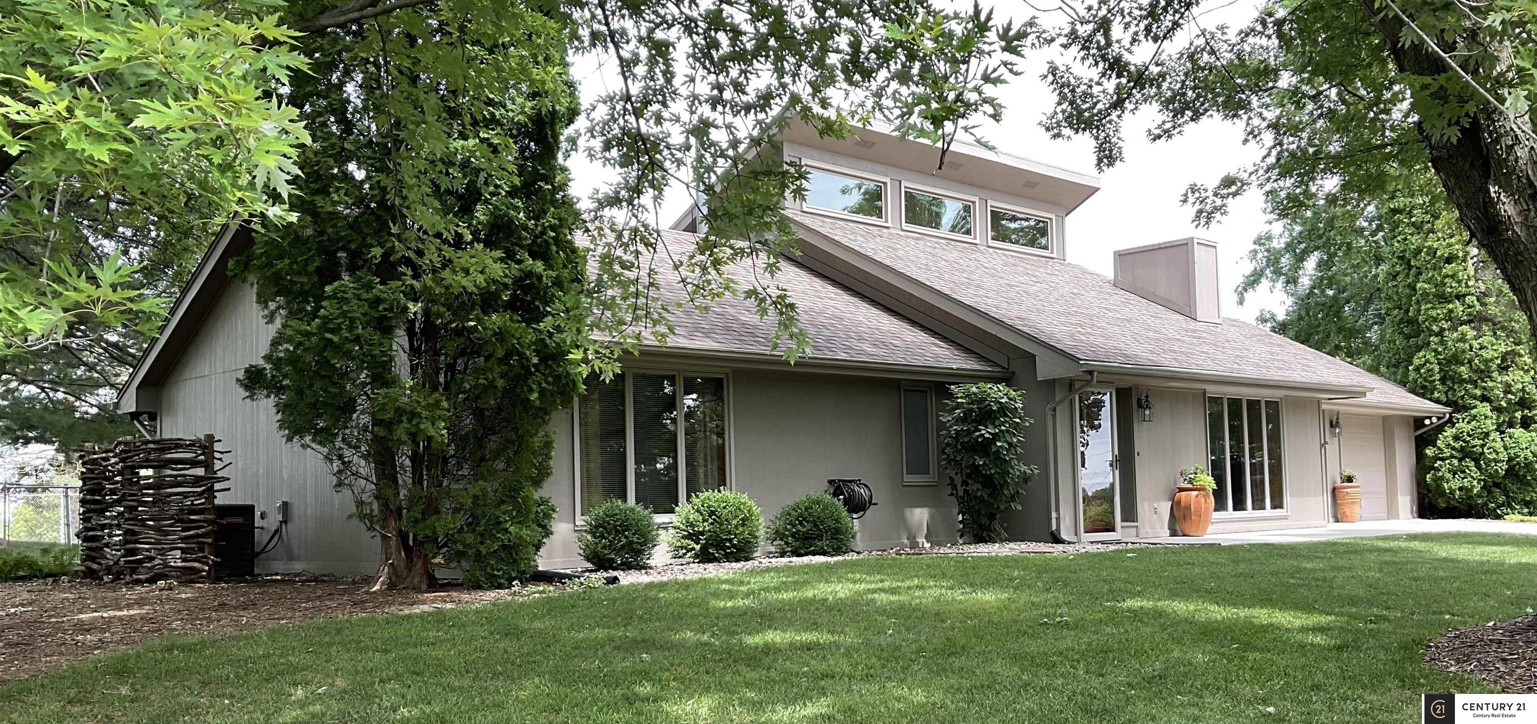 50th St, Omaha, NE 68152