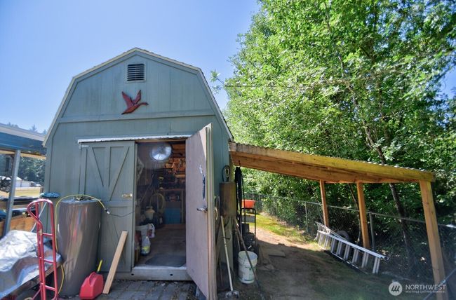 930 Tipsoo Loop N, House other with 2 bedrooms, 2 bathrooms and 2 parking in Rainier WA | Image 34