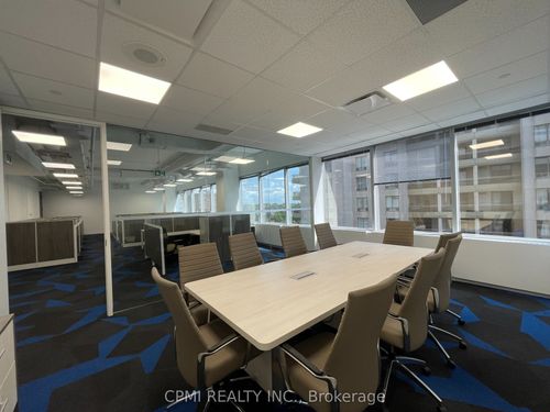 705-5255 Yonge St, North York, ON, M2N6P4 | Card Image