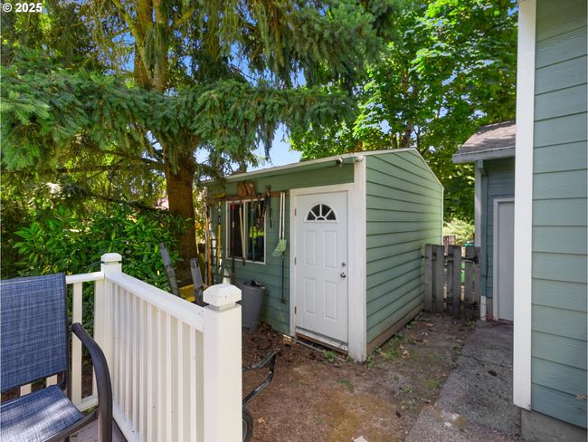 12255 Se Mapleleaf Ct, House other with 4 bedrooms, 3 bathrooms and 2 parking in Clackamas OR | Image 42