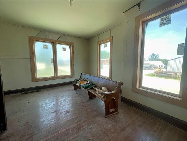 130 W 2 Nd St, Home with 2 bedrooms, 2 bathrooms and null parking in Clearmont MO | Image 10