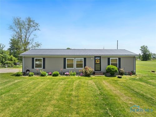 5691 Lemon Rd, Oak Harbor, OH, 43449-9309 | Card Image