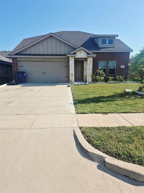 1815 Crimson Ave, Farmersville, TX, 75442-5841 | Card Image