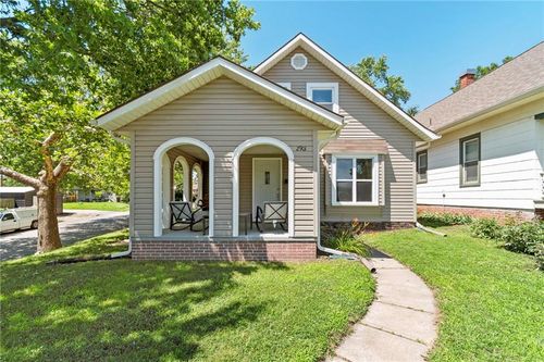 2901 Angelique St, Saint Joseph, MO, 64501-3436 | Card Image