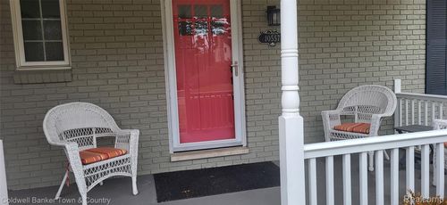 10557 Kenicott Trl, Brighton, MI, 48114-9037 | Card Image