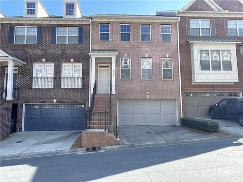 64-2765 Durham Dr Ne, Brookhaven, GA, 30319-3673 | Card Image