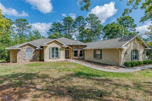 5304 Carnation Dr, Beverly Hills, FL, 34465-2251 | Card Image