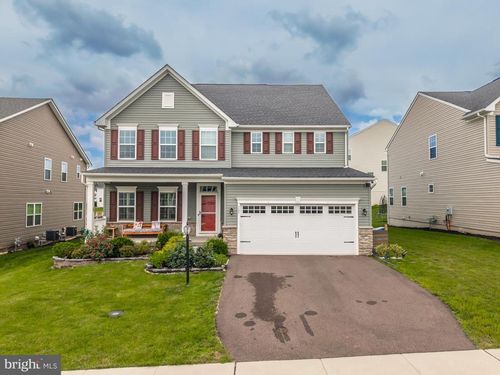 523 Spring Manor Blvd, GILBERTSVILLE, PA, 19525-8003 | Card Image