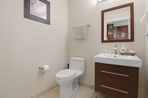 apt-2102-1717 S Prairie Ave, Chicago, IL, 60616-4348 | Card Image
