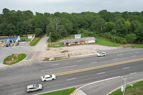 4205 S Pine St, spartanburg, SC, 29302-3683 | Card Image