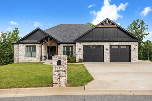 632 Feldspar Dr, Sherwood, AR, 72120-2311 | Card Image
