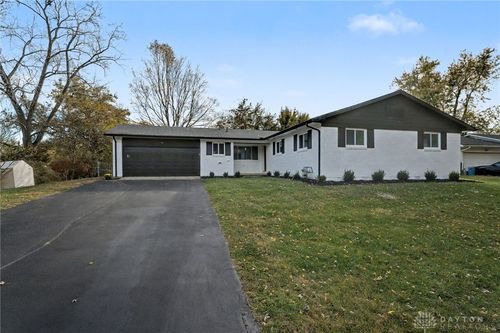 2529 Marinette Dr, Springfield, OH, 45503-2158 | Card Image