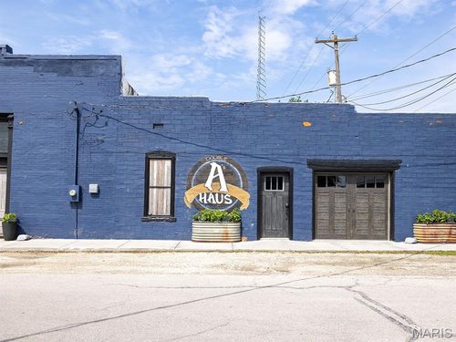 201 W Church Street Street, Bowling Green, MO, 63334 | Card Image