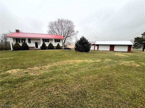 6344 Arbor Rd Ne, Mechanicstown, OH, 44651-9003 | Card Image