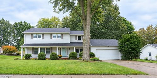 8809 N Leroy Rd, Seville, OH, 44273-9792 | Card Image