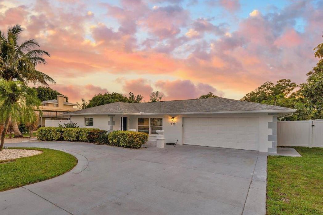 25th Ave, Palmetto, FL 34221