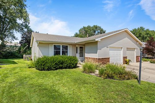 2135 Ivy Ct, Champaign, IL, 61821-6384 | Card Image