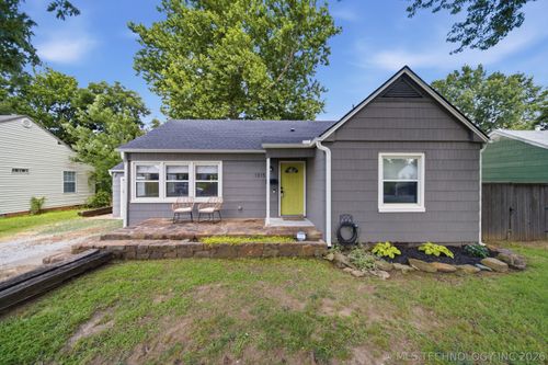 1315 Allegheny Ave, Tulsa, OK, 74112-6205 | Card Image