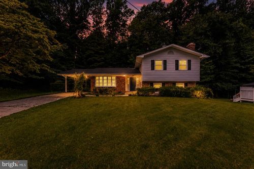 5112 Althea Dr, ANNANDALE, VA, 22003-4146 | Card Image