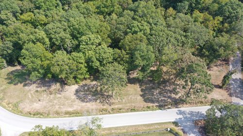 000 Black Oak Resort Ln, Lampe, MO, 65681 | Card Image