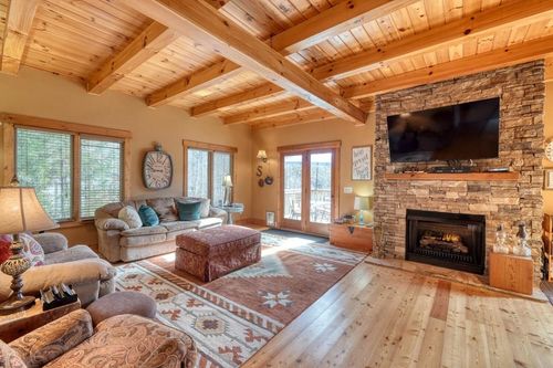 130 Mallard Cir, Murphy, NC, 28906-0870 | Card Image