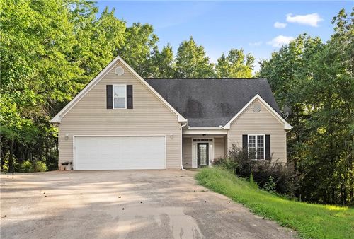56 Edgar Dr, Commerce, GA, 30529-6082 | Card Image