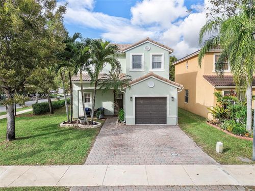 1975 Se 14 St, Homestead, FL, 33035 | Card Image