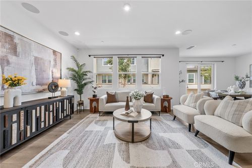 52-220 W Via Prado, Ontario, CA, 91762 | Card Image