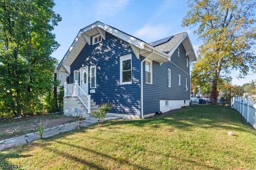 247 E 7th Ave, Roselle, NJ, 07203-2029 | Card Image