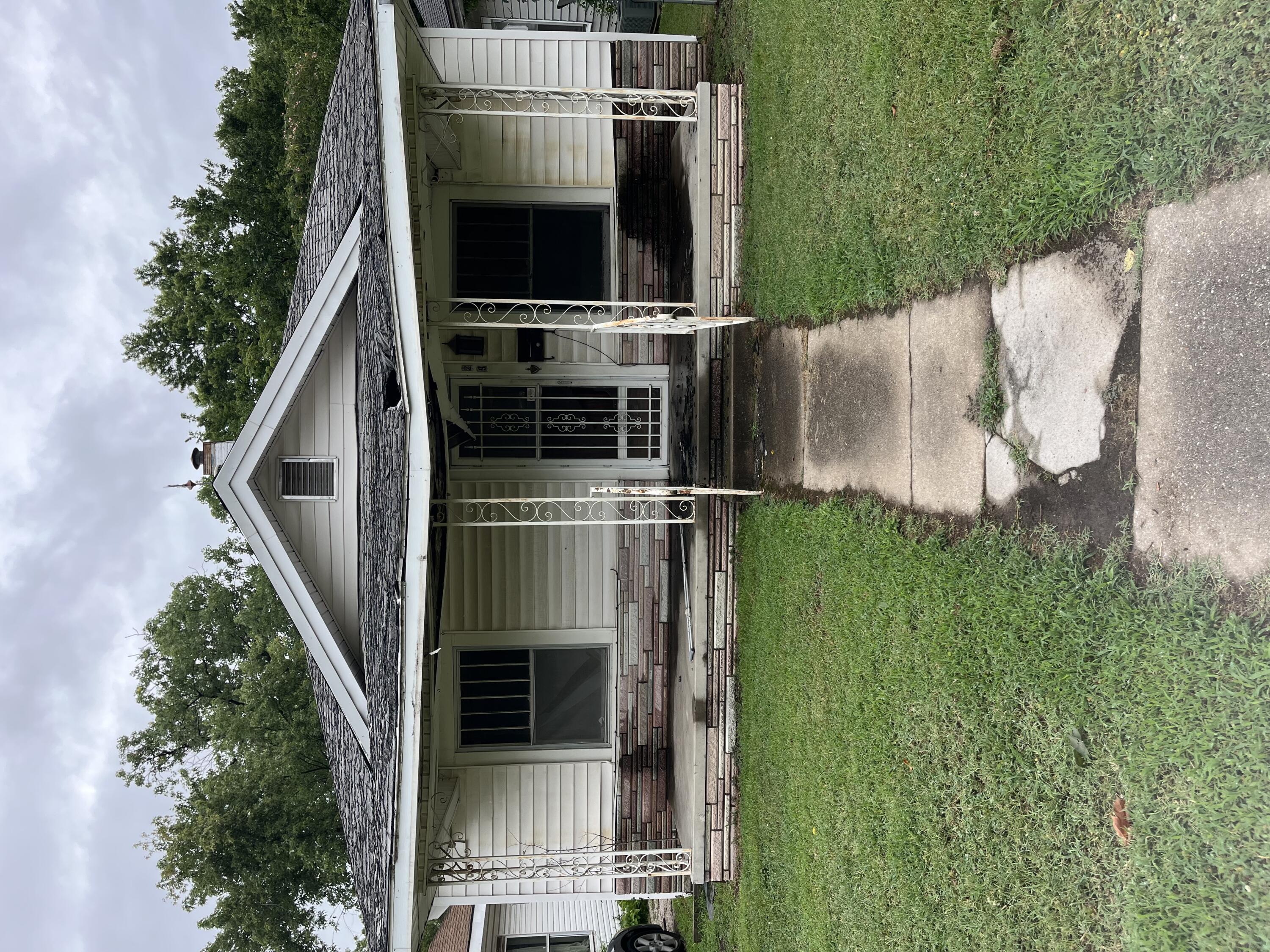 I St, Miami, OK 74354