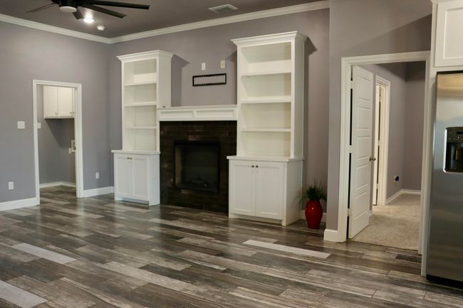 6952 24 Th St, House other with 3 bedrooms, 2 bathrooms and null parking in Lubbock TX | Image 9