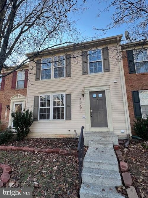 18704 Harmony Woods Ln, GERMANTOWN, MD, 20874-2511 | Card Image