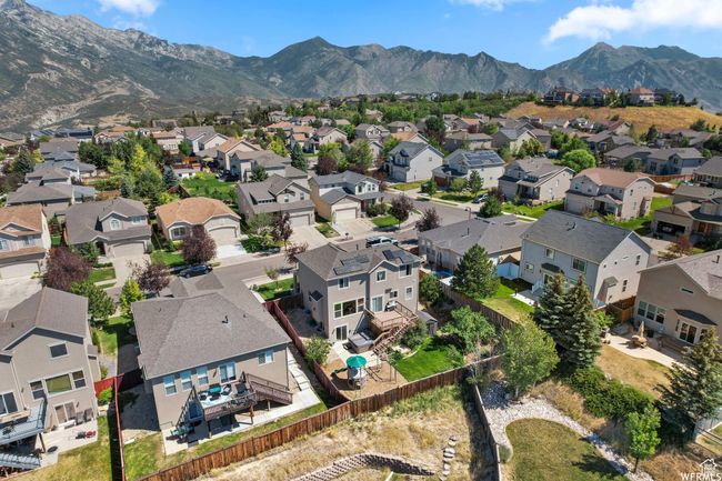 Aerial perspective of suburban area featuring mountains | Image 39