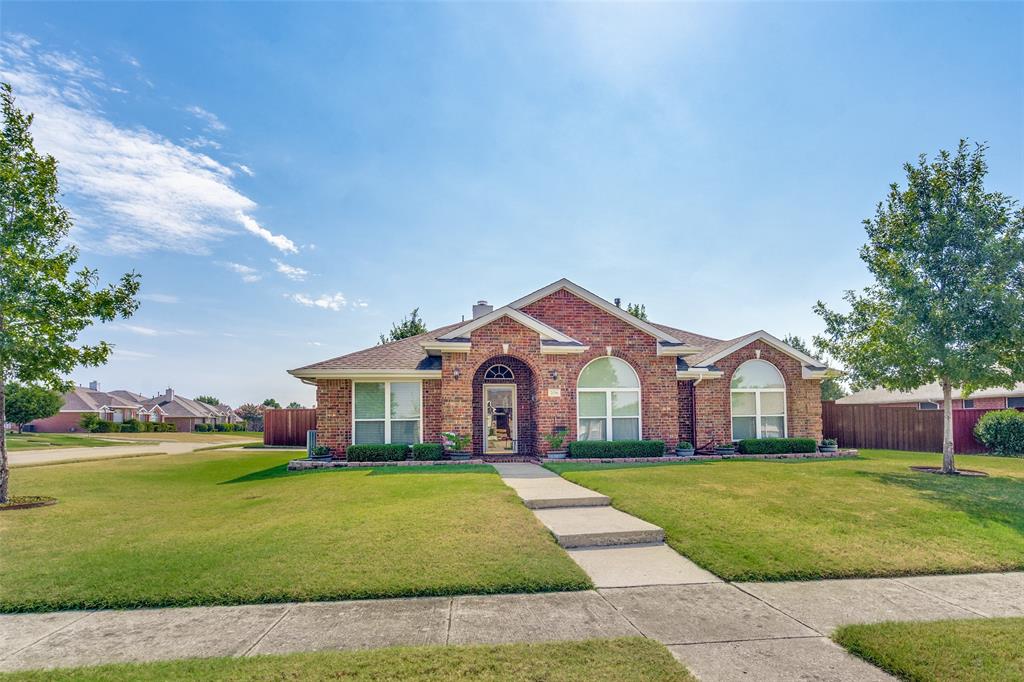 Woodglen Dr, Murphy, TX 75094