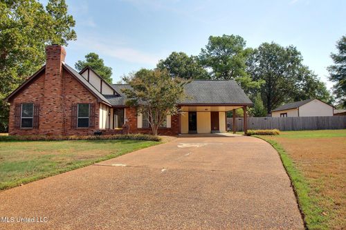 94 Biloxi Cv, Hernando, MS, 38632-1203 | Card Image