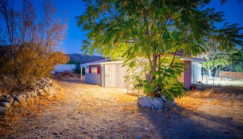 9229 Lanning Ln, Morongo Valley, CA, 92256 | Card Image