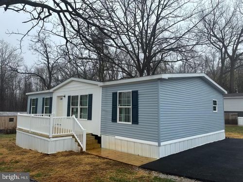 trlr-99-300 Ridge Rd, Etters, PA, 17319-9696 | Card Image