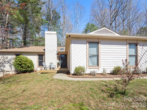 111 Averys Creek Ln, Arden, NC, 28704-9479 | Card Image