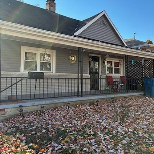 423 E 7th St, Mount Carmel, IL, 62863-2038 | Card Image