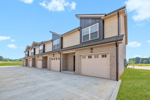 105-2907 Ashland City Rd, Clarksville, TN, 37043-2608 | Card Image