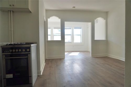 apt-102-501 Sw 6th Ct, Miami, FL, 33130-2601 | Card Image