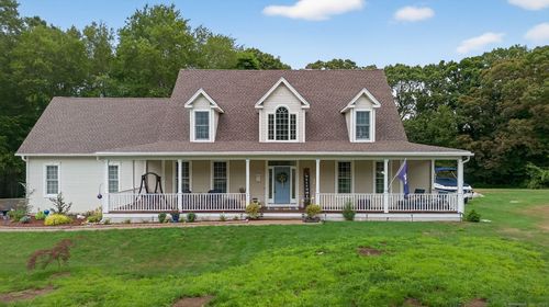 25 Comstock Trl, East Hampton, CT, 06424-2303 | Card Image