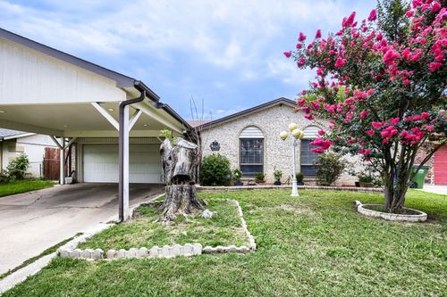 14303 Seminole St, Balch Springs, TX, 75180-4217 | Card Image