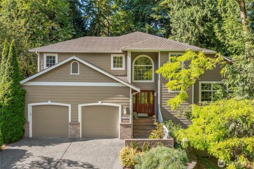 10405 Ne 151st Pl, Bothell, WA, 98011-7200 | Card Image