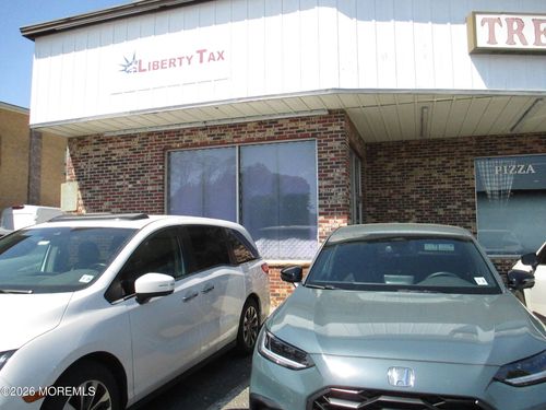 1-574 Park Ave, Freehold, NJ, 07728-2367 | Card Image