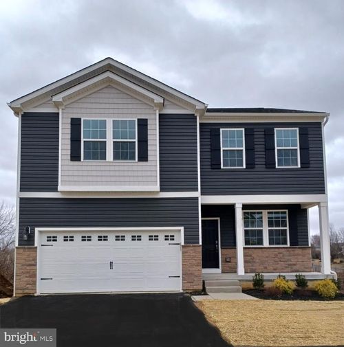 115 Winding Road, FORKS TOWNSHIP, PA, 18040 | Card Image