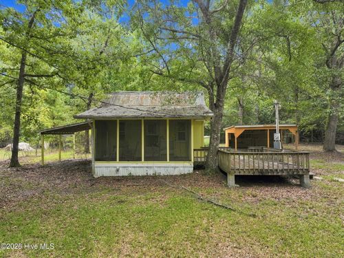 684 W Firetower Rd, Swansboro, NC, 28584-7727 | Card Image