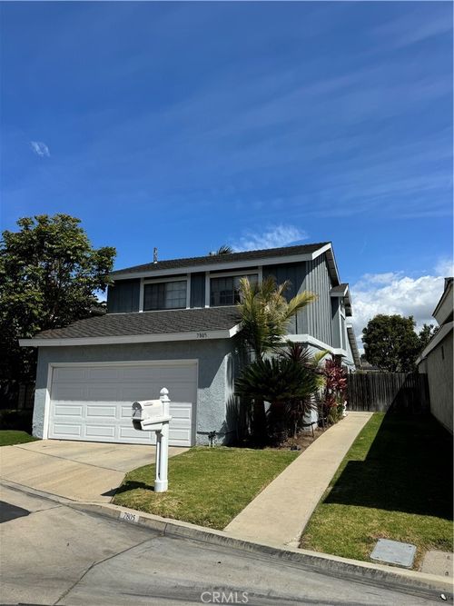 7805 Lori Dr, Huntington Beach, CA, 92648-1339 | Card Image